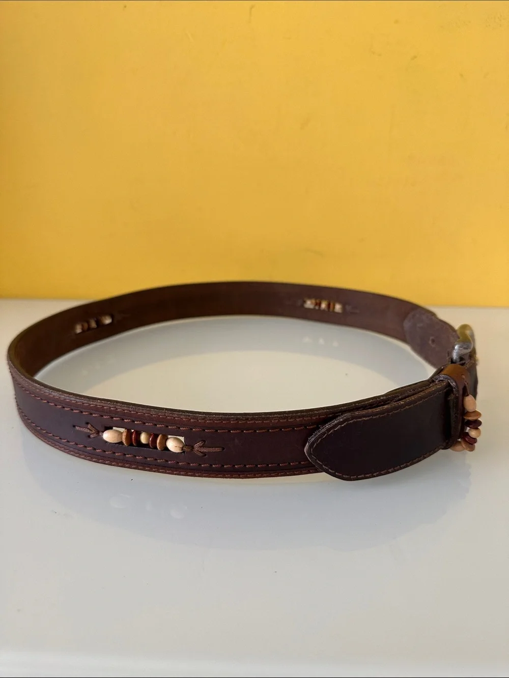 Vintage Solid Brass Buckle Men's Brown Leather Belt with Wooden Beads 32 in